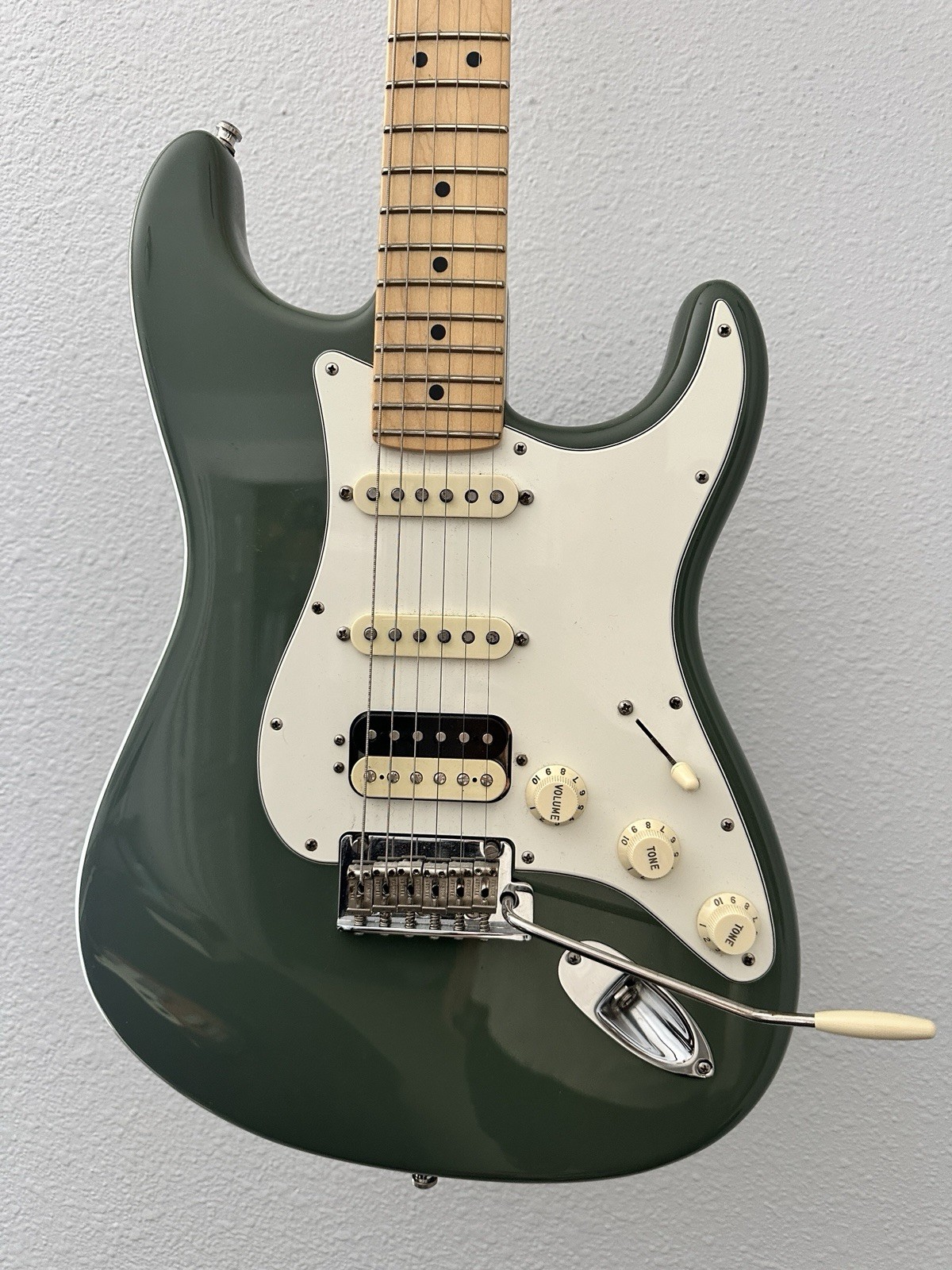 Fender American Standard Stratocaster HSS Green Maple Neck w/ Hard Case