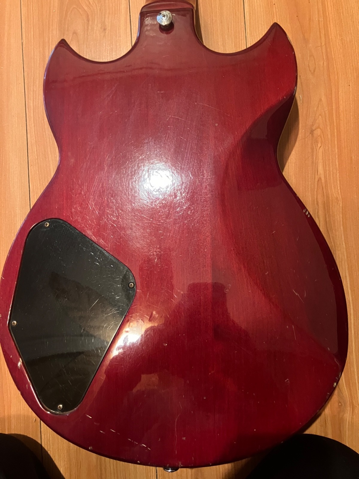 1980’s Yamaha SBG500 Model Electric Guitar With Case – Made in Japan – Red