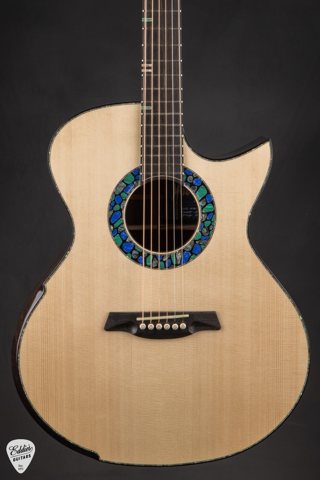 Hozen Gold Label Deep OM – Golden Adirondack Spruce & Honduran Mahogany