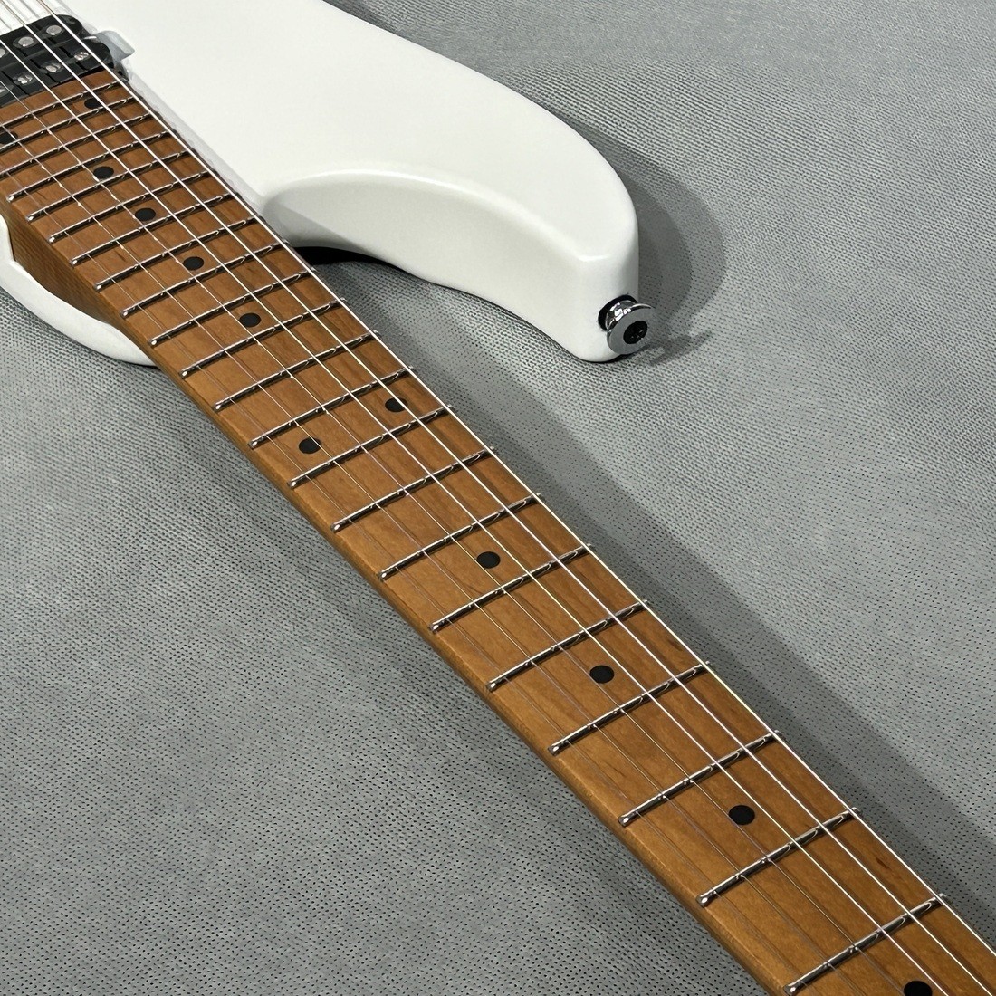 Ibanez Az2402-Pwf Pearl White Flat Approx. 3.2Kg *Hp350