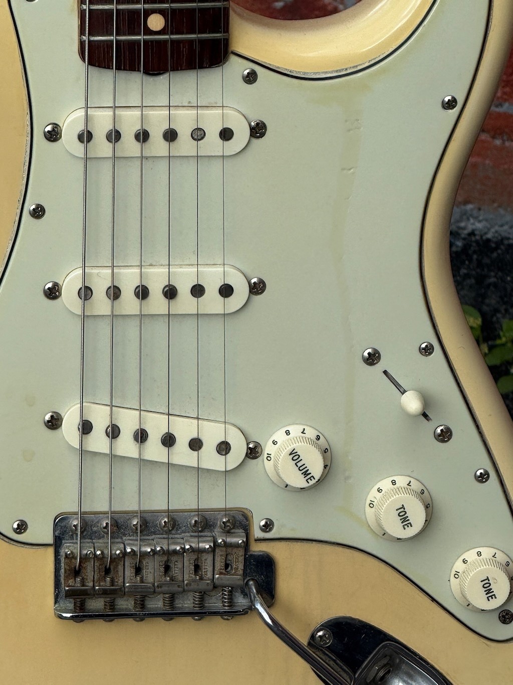 1960 Fender Stratocaster a stunning see-thru Ash Body Blonde w/a Slab neck !