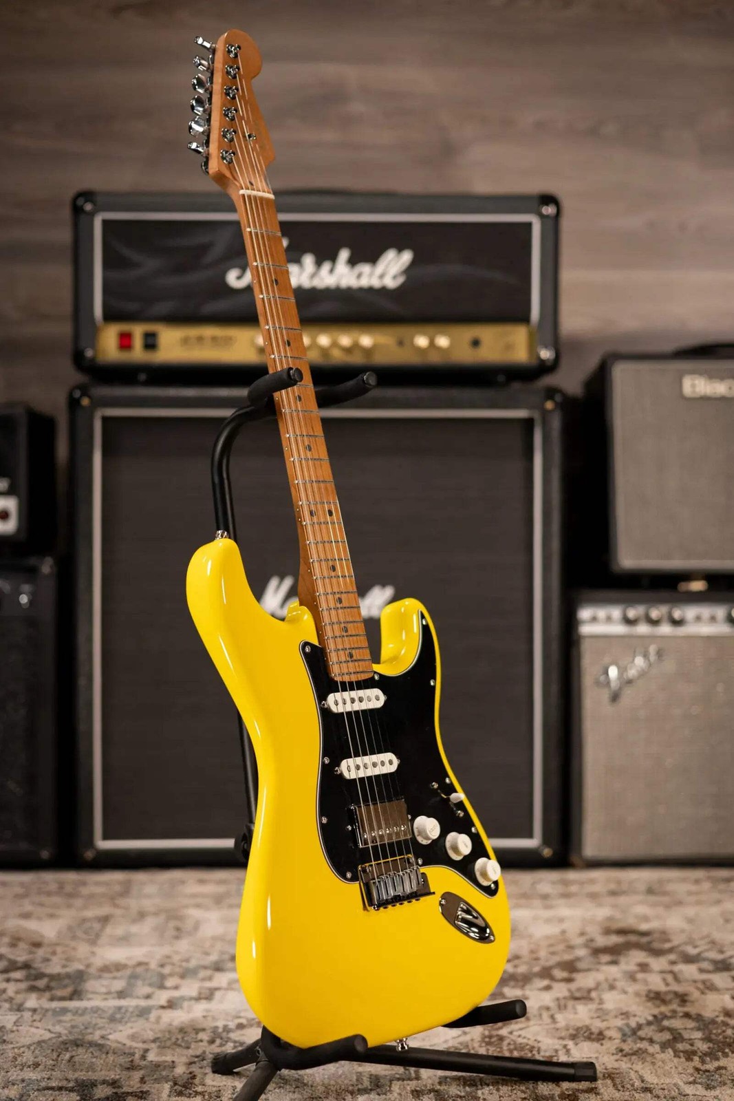 Fender Limited Edition American Ultra II HSS Stratocaster Electric Guitar – Graf