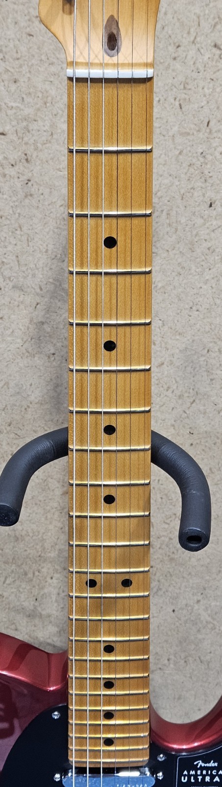 Fender American Ultra II Telecaster Maple – Sinister Red with Hard Case