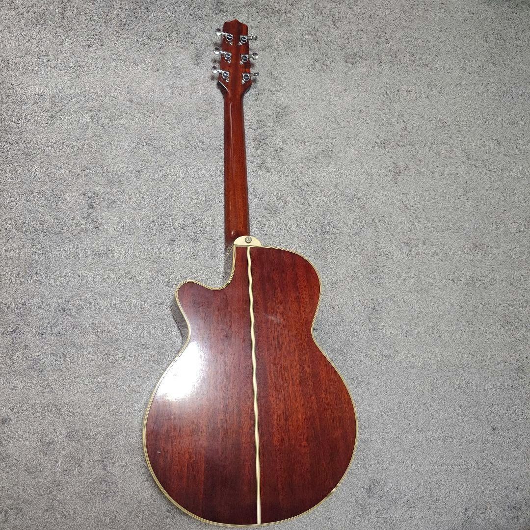 Takamine electric-acoustic guitar PT-106