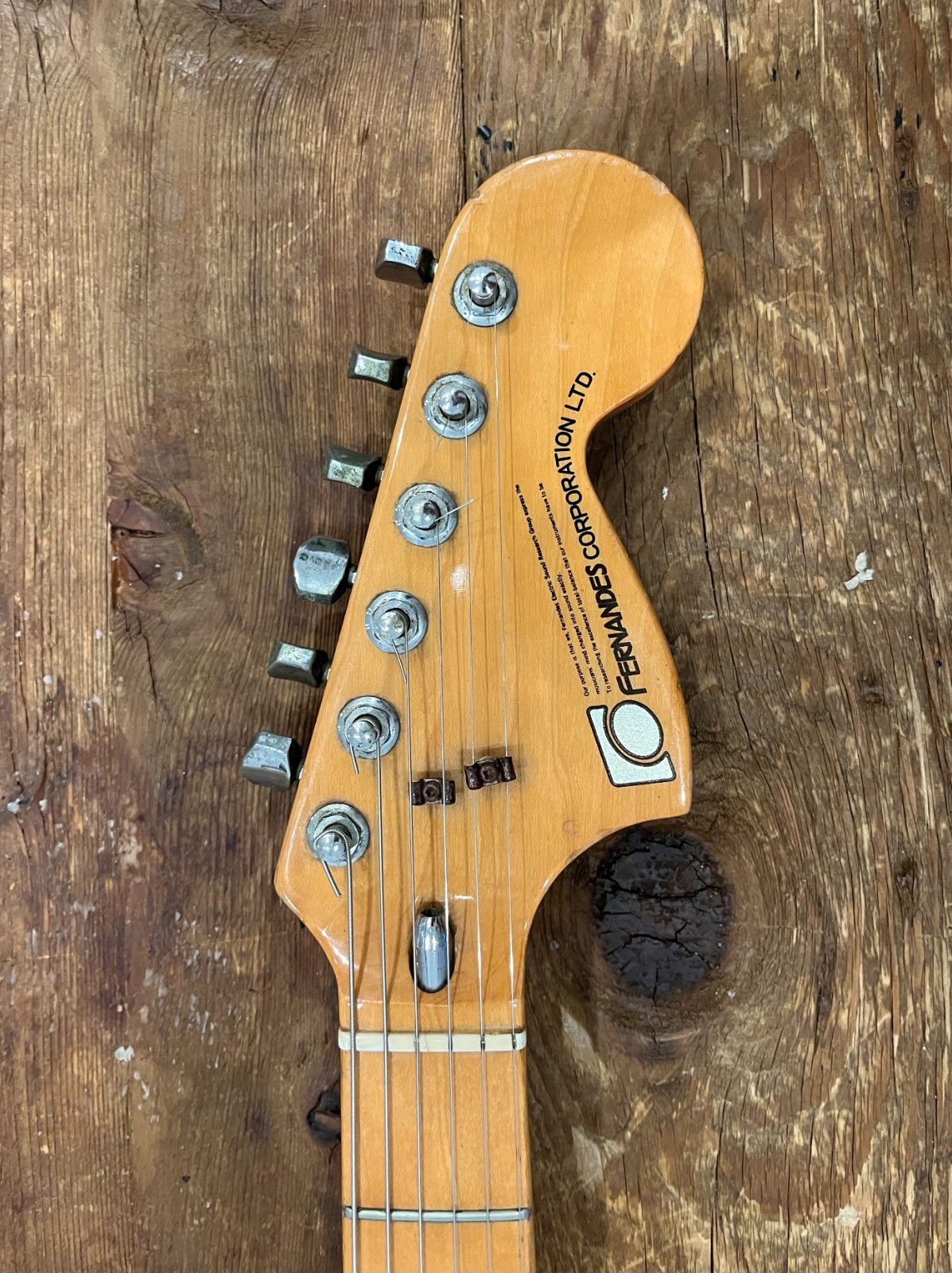 Fernandes Stratocaster Japan 1970’s guitar with case