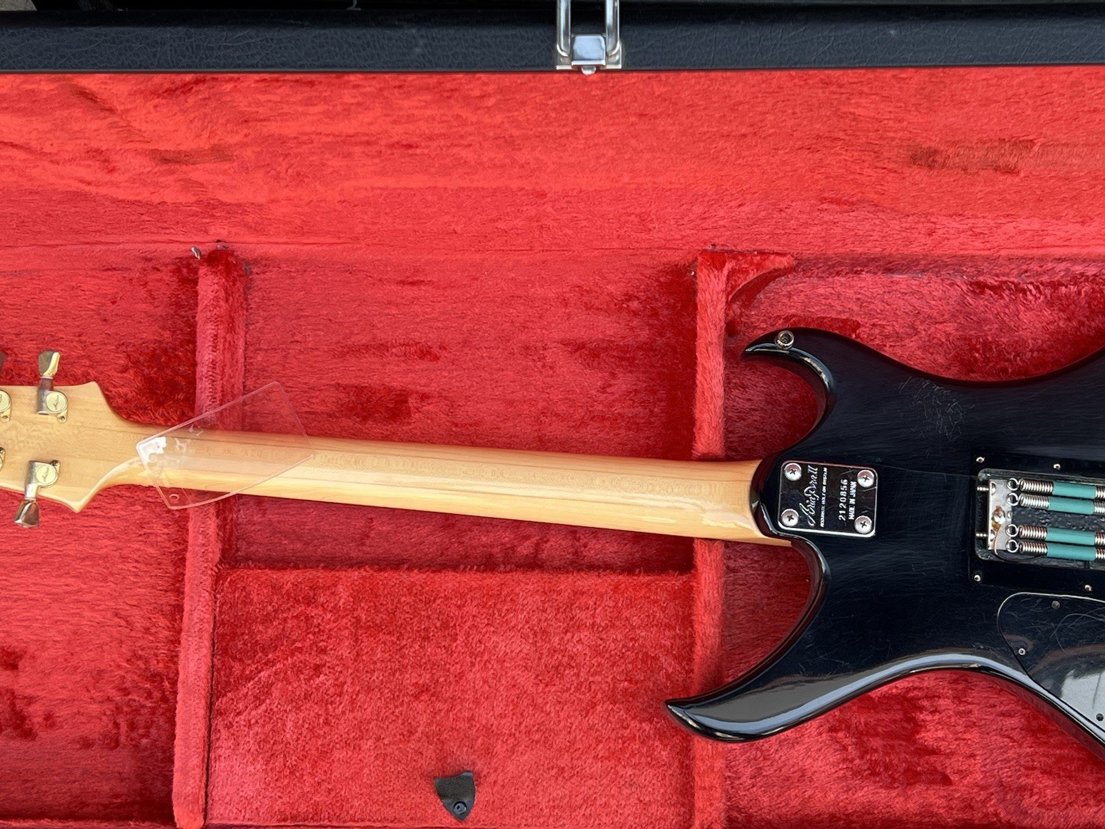 Aria Pro II U-60T Urchin Electric Guitar with Original Aria Pro II Hard Case