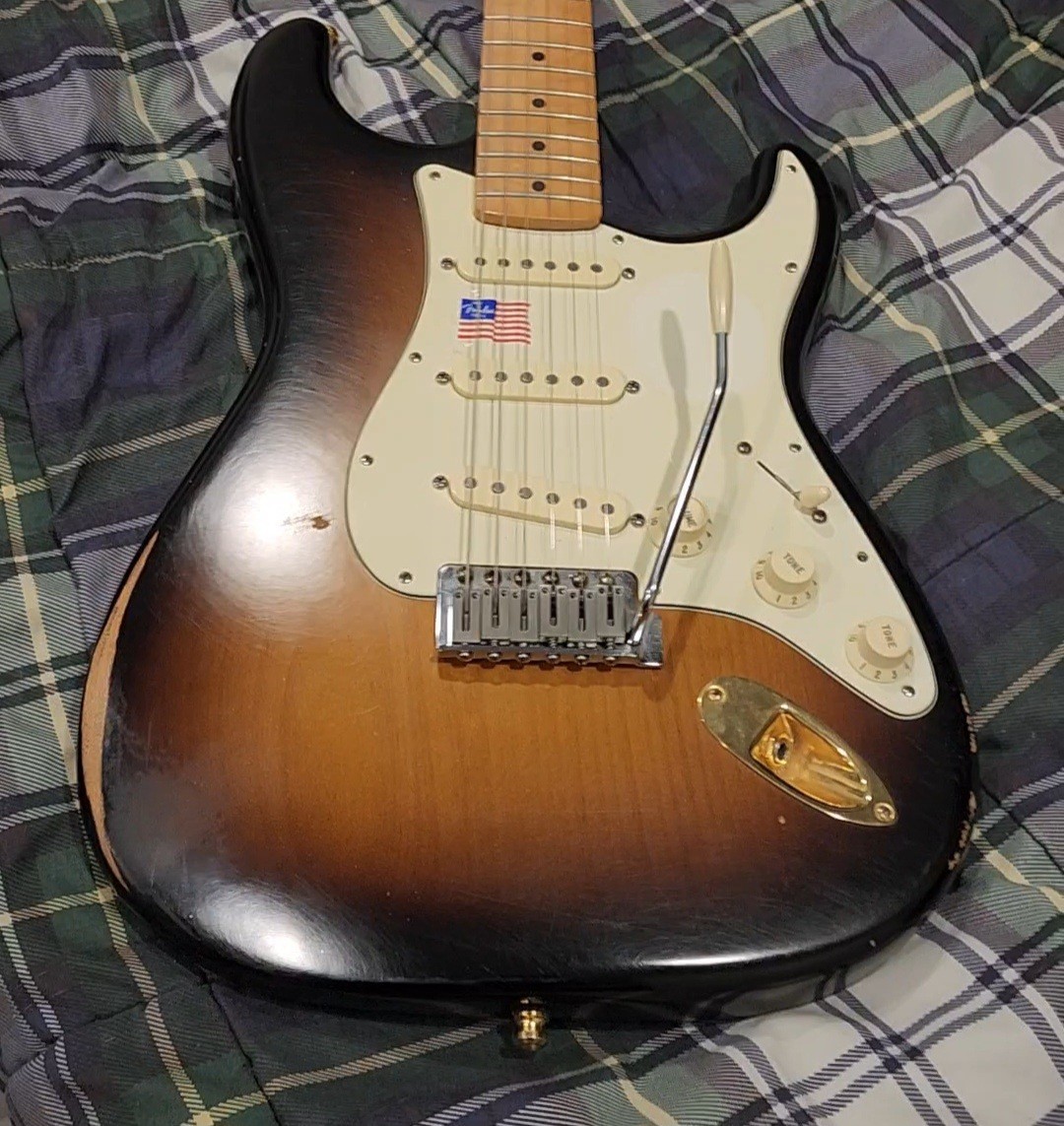 Fender Road Worn Stratocaster Body 1950’s Series, 2T Tobacco Nitro Relic Finish