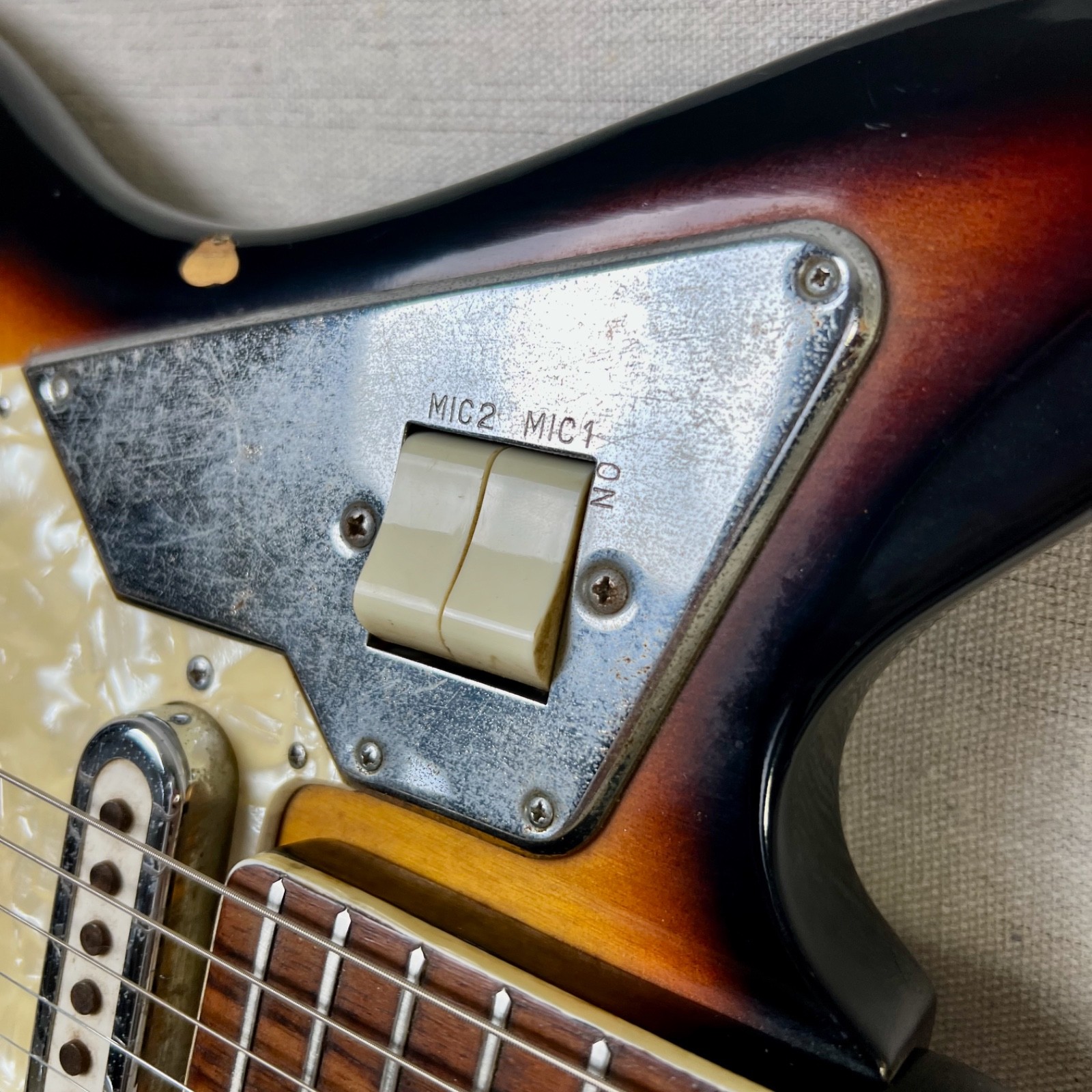 Imperial S-2T 1966 Sunburst MIJ Teisco Crucianelli Guyatone Fujigen Apollo