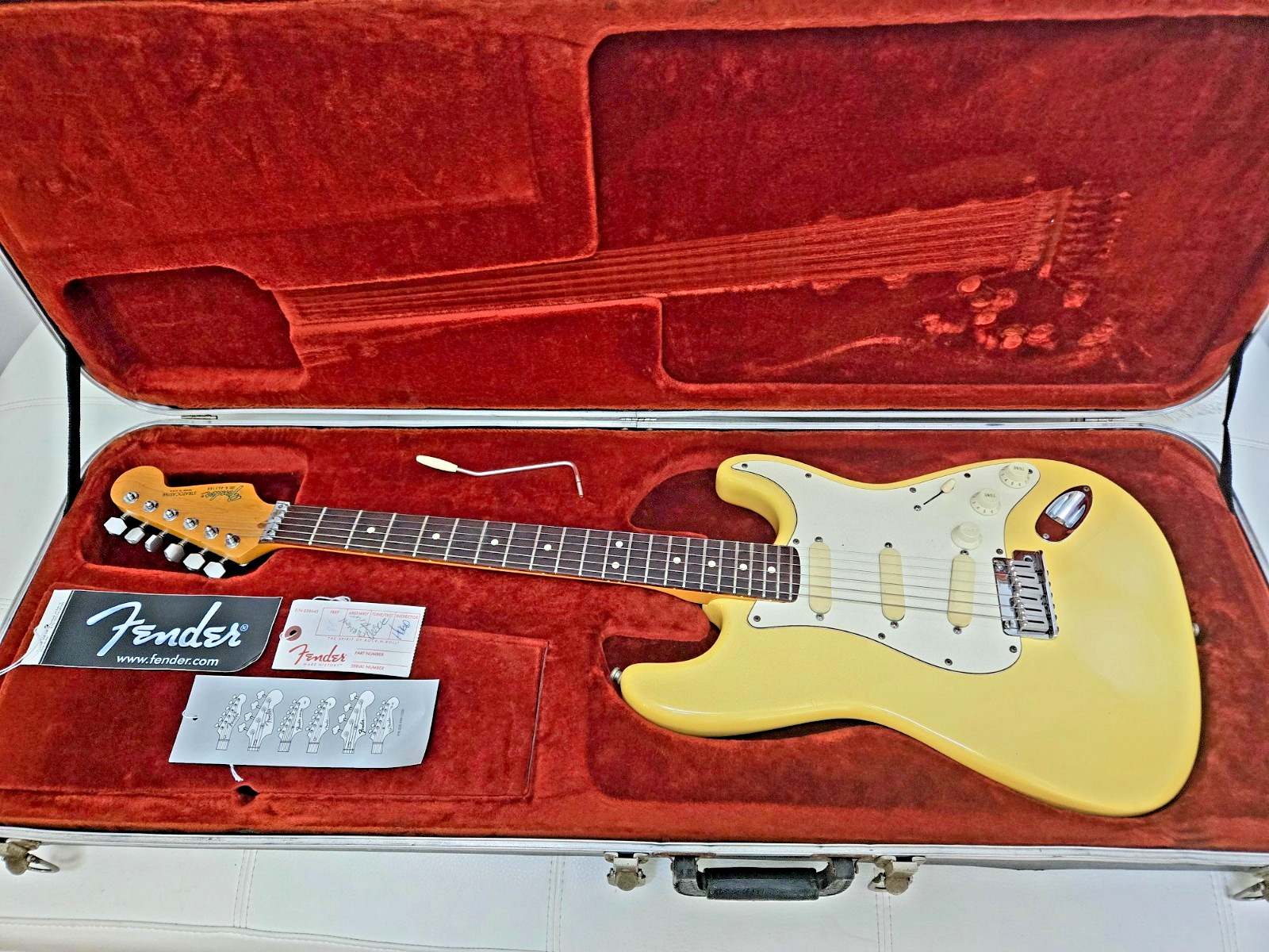 Vintage Fender Stratocaster Strat Plus E4 Model Rare USA