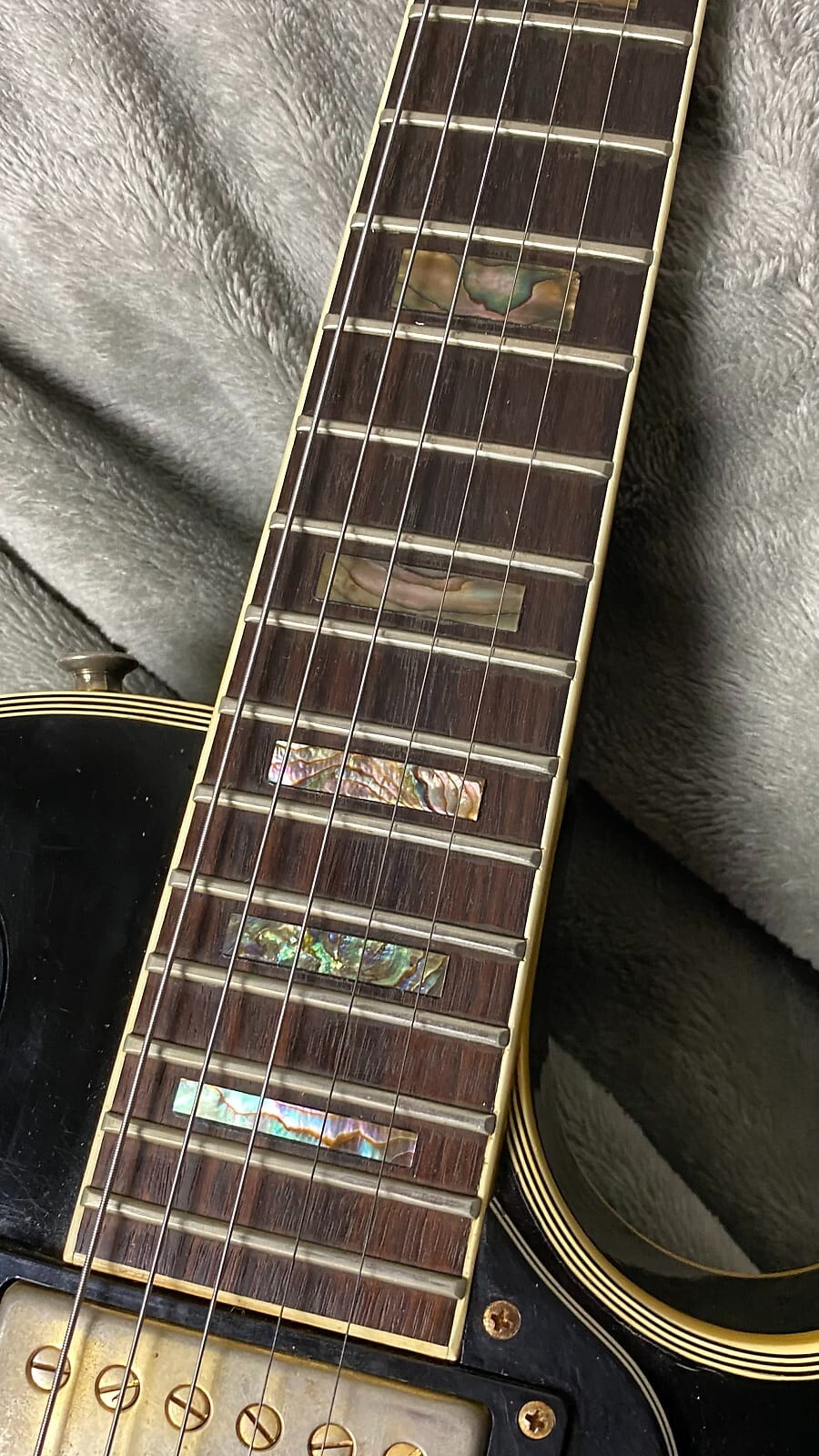 Electra MPC LP Style X310 Single Cutaway Set Neck with Case