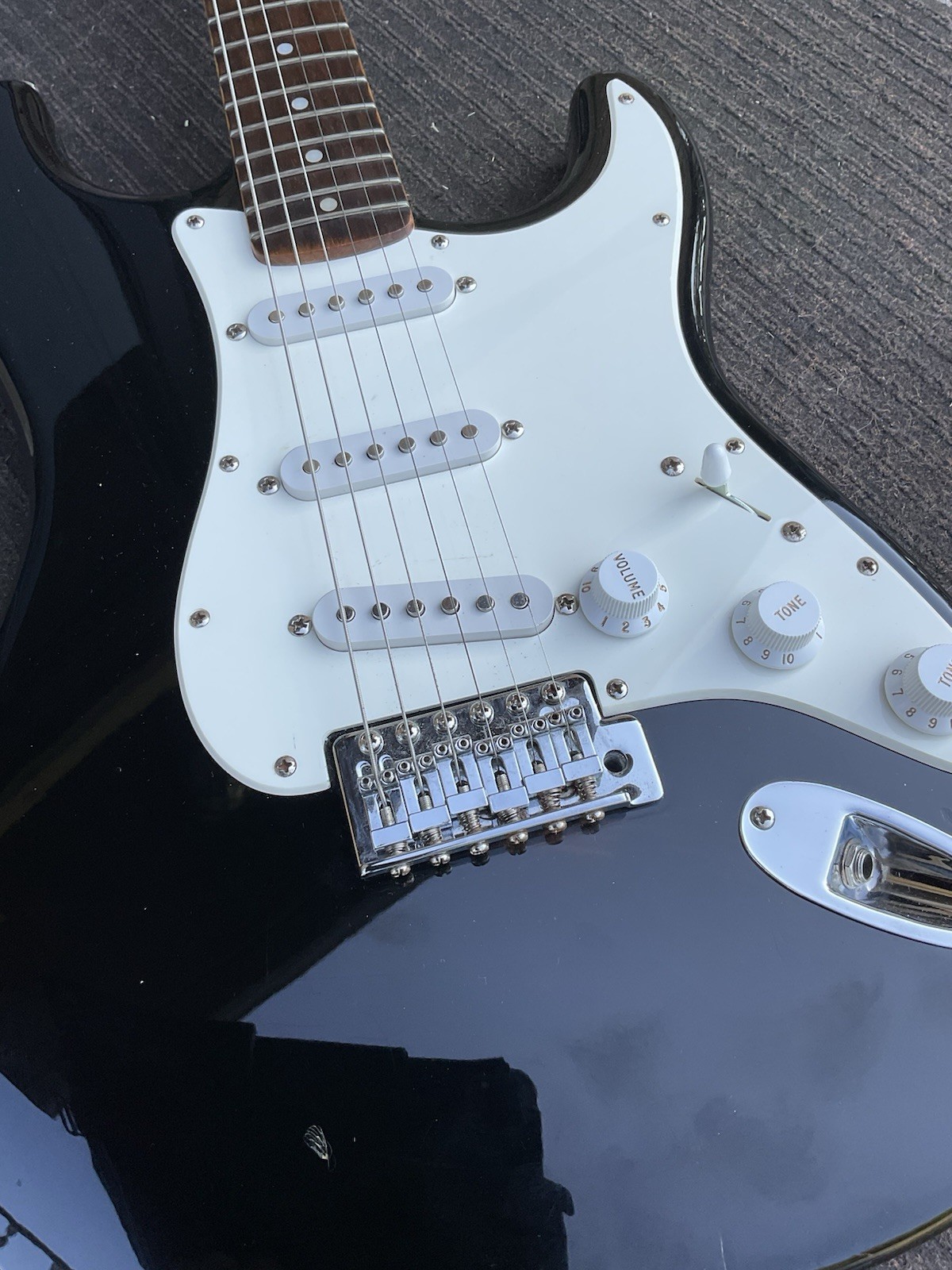 Vtg 2003 Squier Strat Affinity Good Player Large Headstock Ready To Plug In
