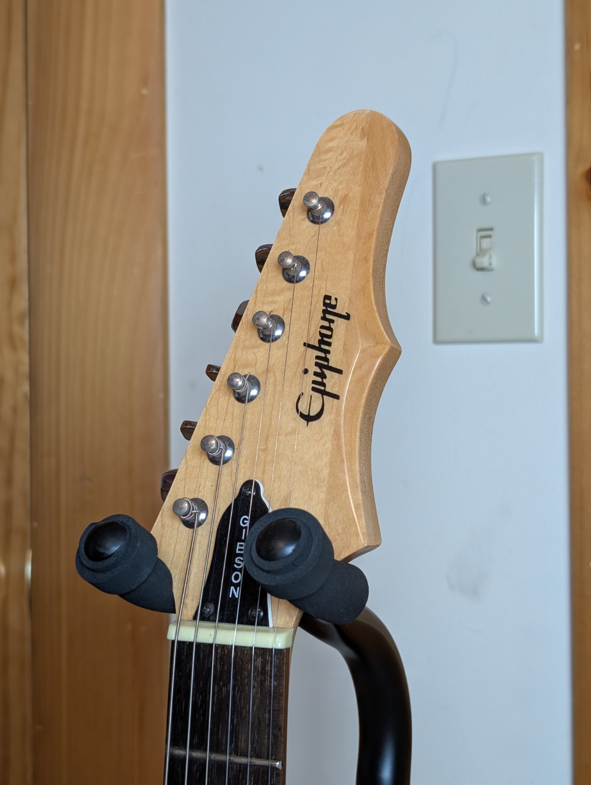 Epiphone S-210 FAT-210 (S-310) HSS Strat Style Electric Made In Korea MIK Black