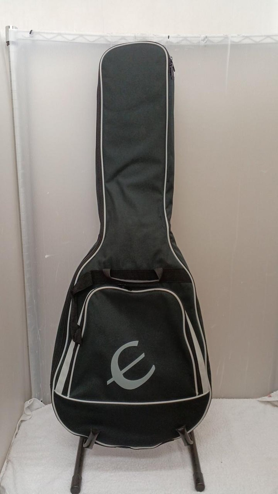 EPIPHONE DOT STUDIO Used Mahogany body/neck Rosewood fingerboard w/Soft case