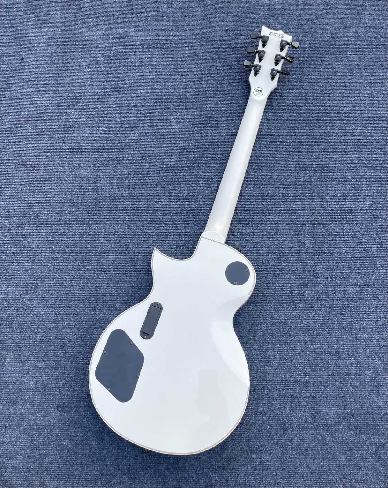 6 String Electric Guitar Bone Nut Active Pickup Glossy Finish SolidBody Guitarra