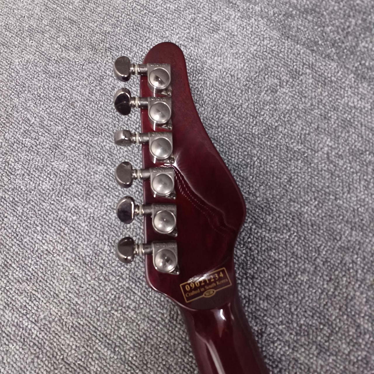 SCHECTER DIAMOND SERIES HELLRAISER Electric Guitar (no260516)