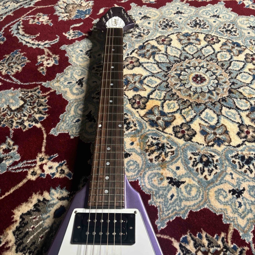Epiphone Kirk Hammett Metallica 1979 Flying V Purple