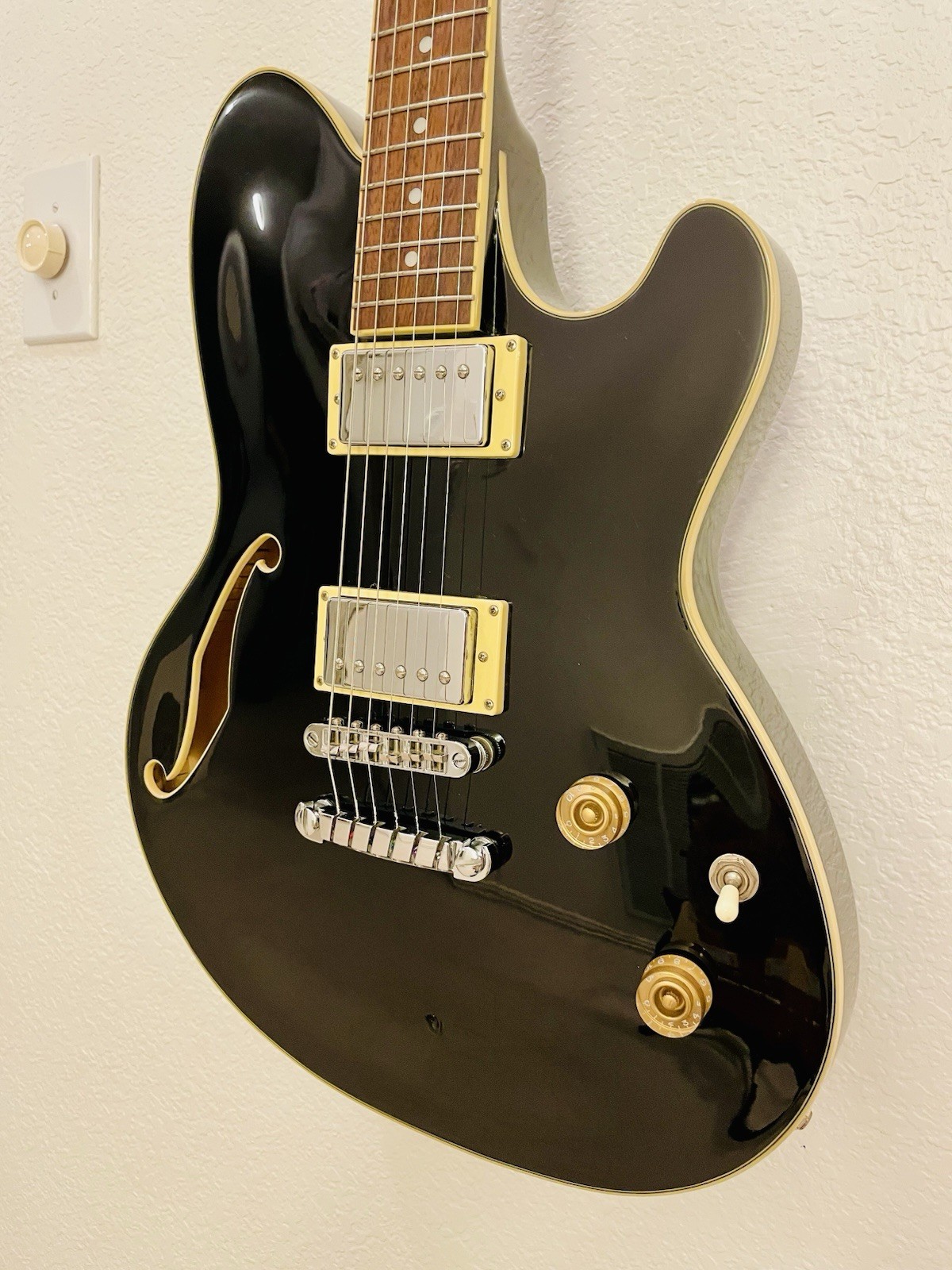 Ibanez Talman Artcore TXD71-BK Semi Hollow Set Neck Gloss Black HH Pickups
