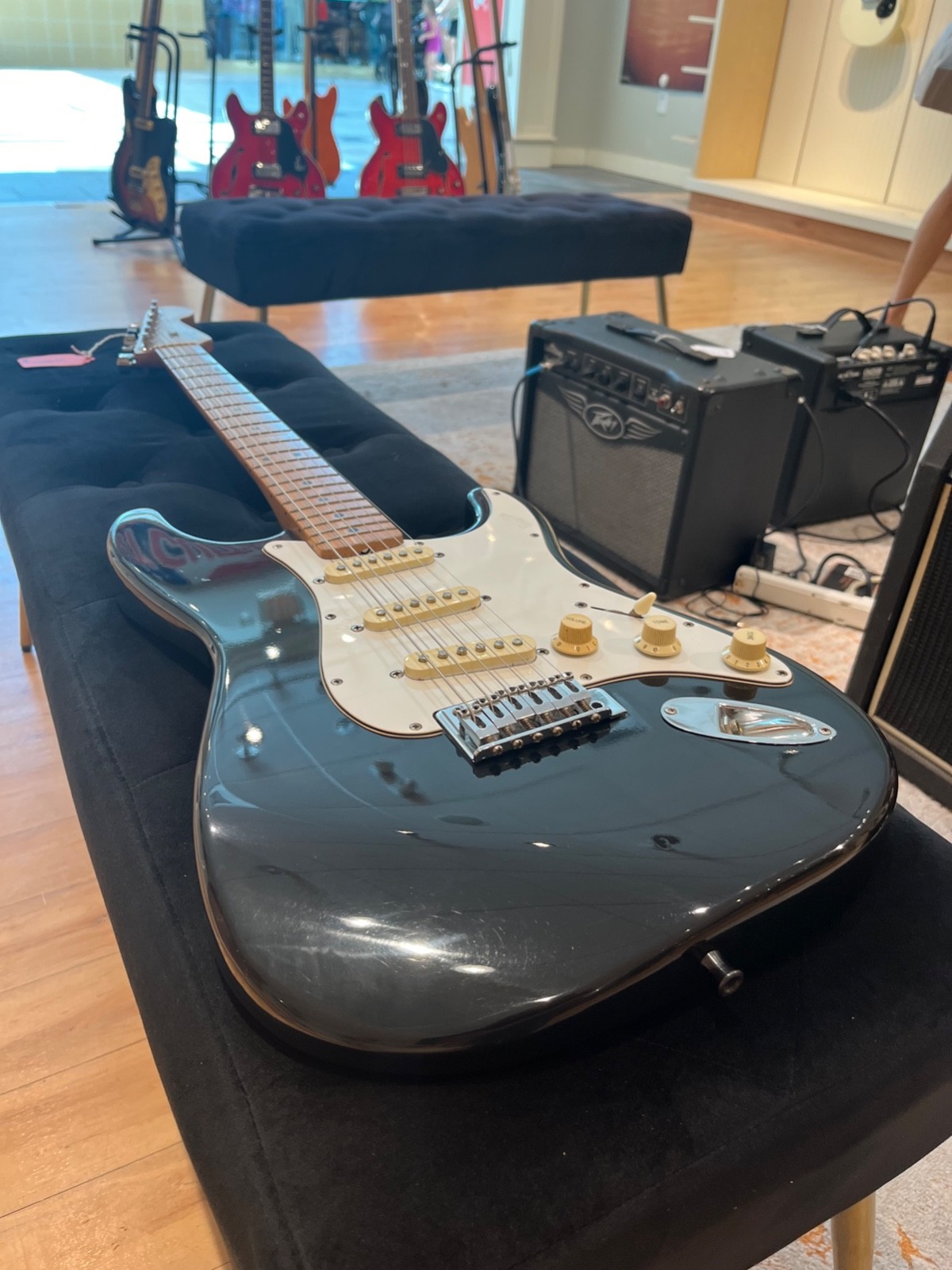 USA Fender Squier Stratocaster 1989 – Black