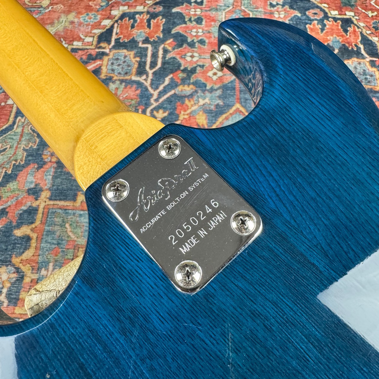 *Video* Aria Pro II CS350 Double Cut Cardinal Series Ash Kurt Cobain – 1982
