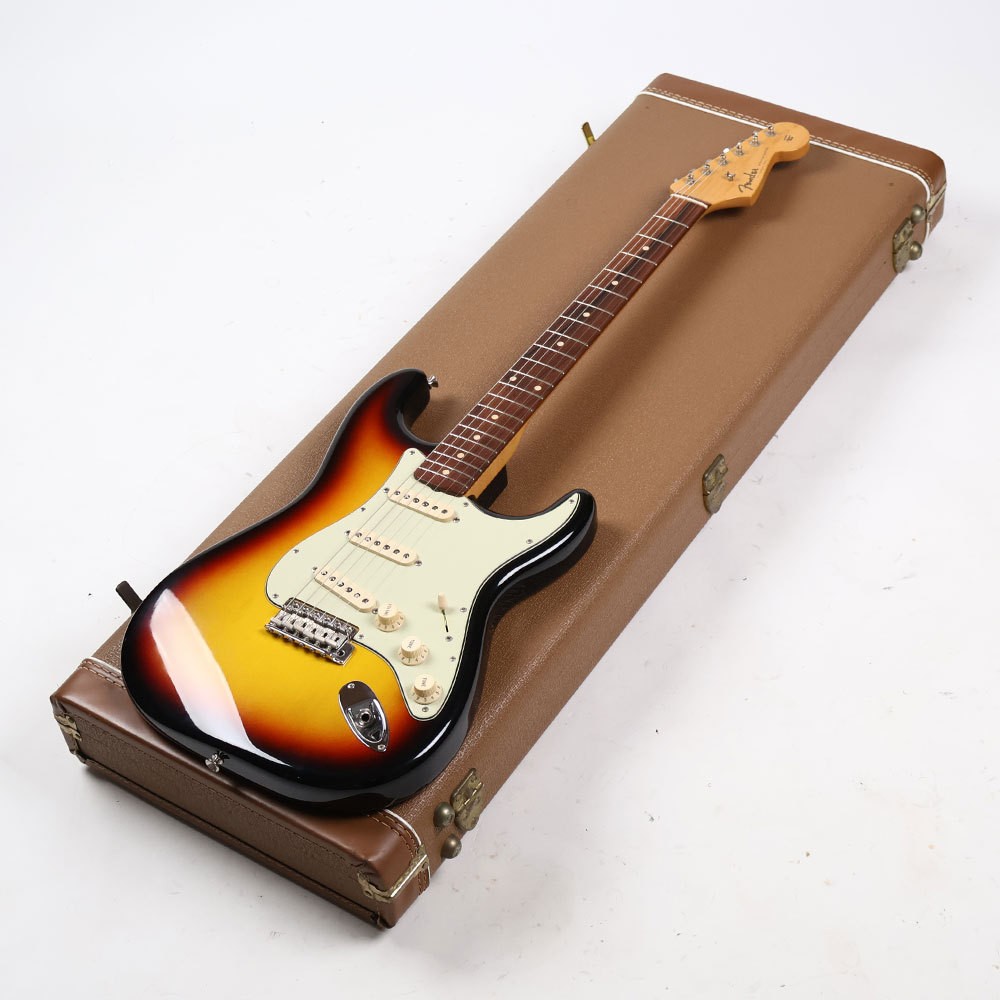 Fender Custom Shop Used Fender Custom Shop 1960 Stratocaster 3Color Sunburst Rel