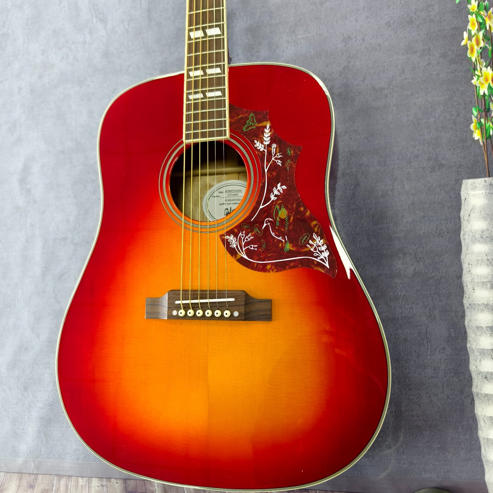 Ship US Hummingbird Acoustic Guitar Cherry Sunburst Finish Sitka Spruce Top