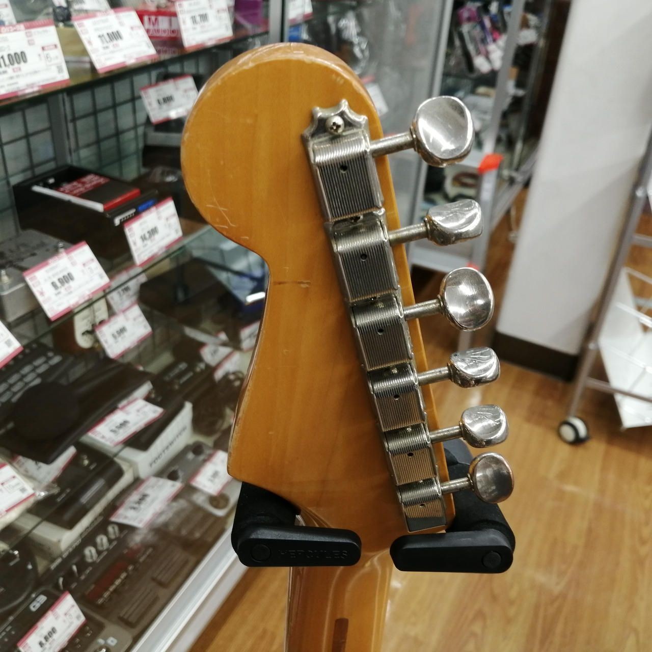FENDER Stratocaster Type St57-140ym Used