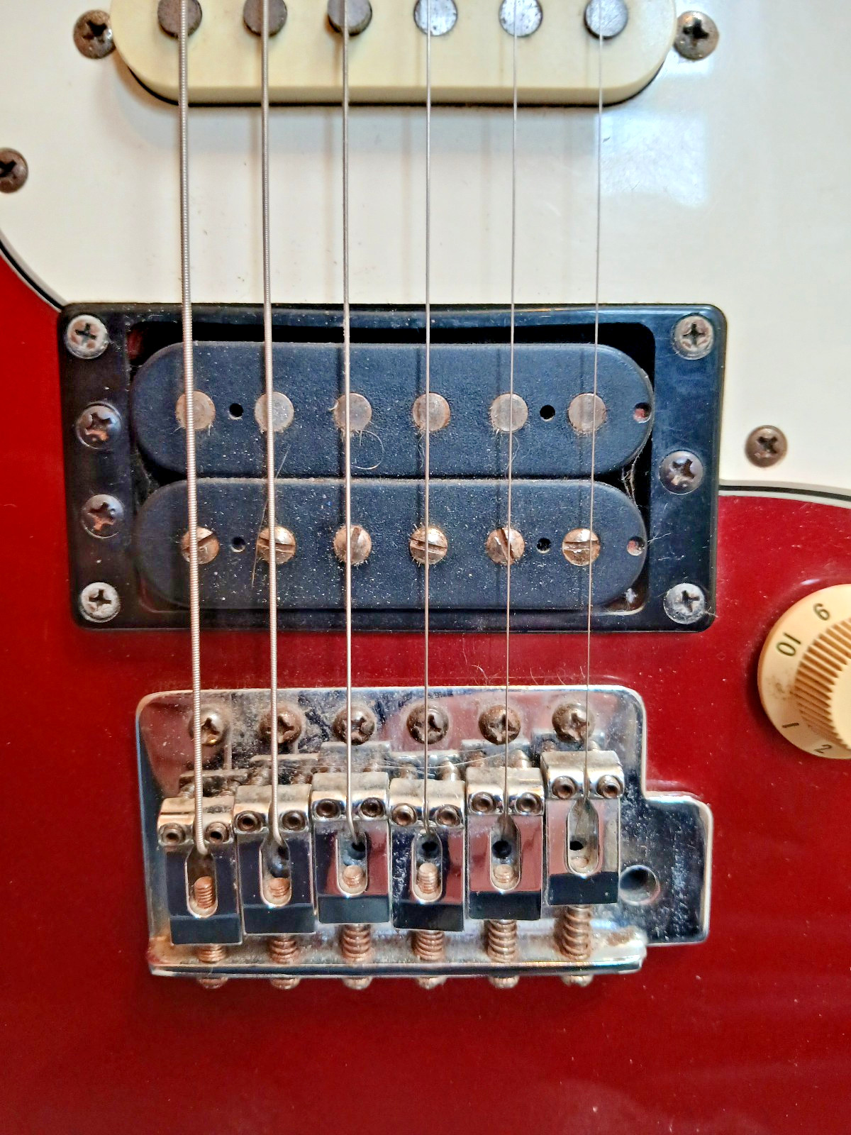 Vintage Yamaha Pacifica 521 Early 1990’s -Metallic Red – Very Good Condition!