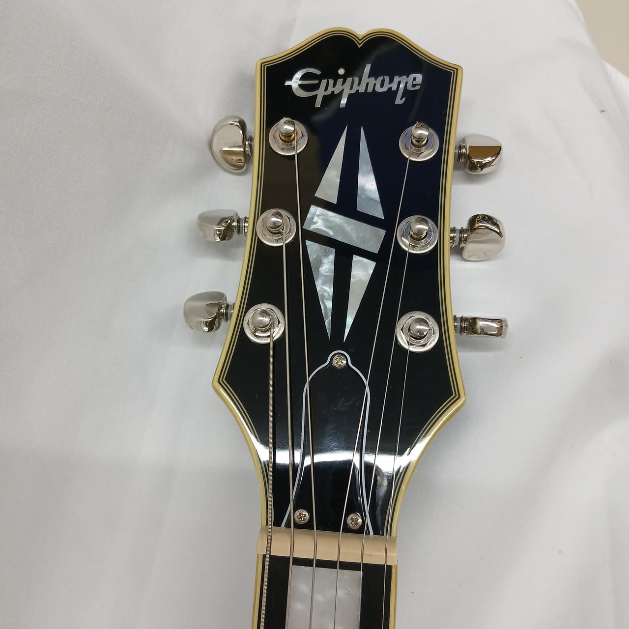 EPIPHONE SHINICHI UBUKATA ES-355 Semi-aco