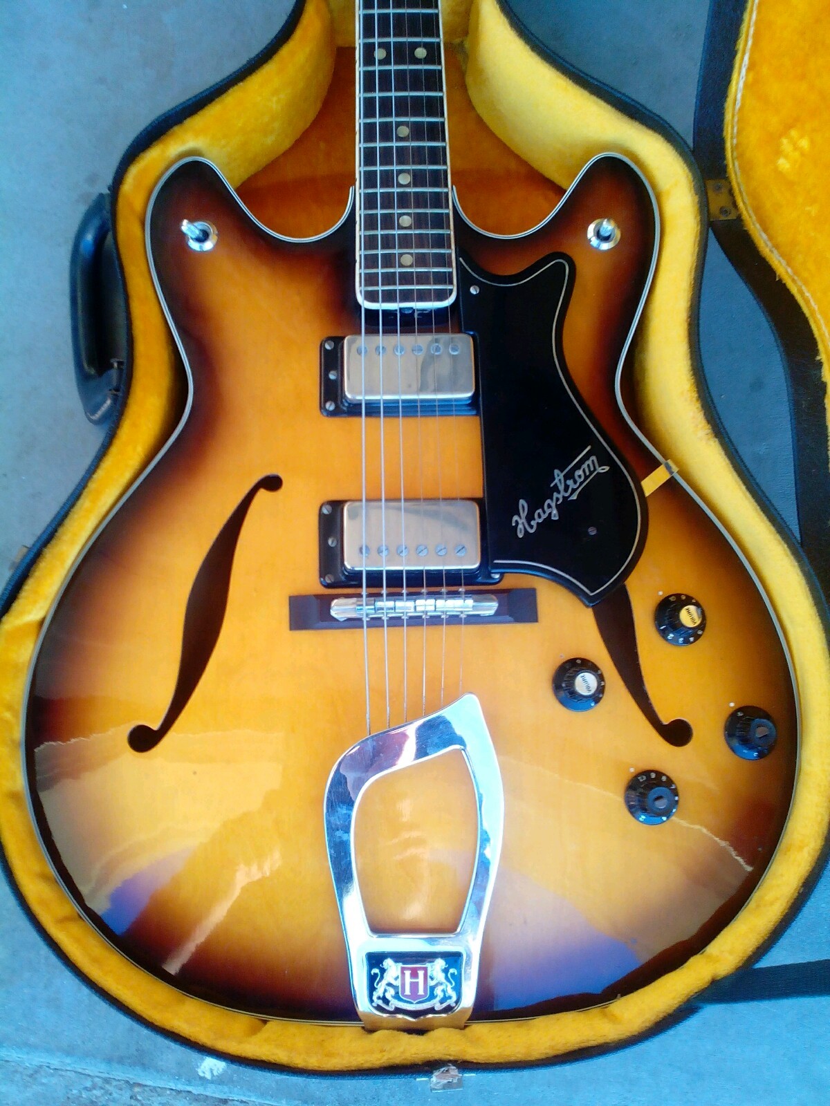 Hagstrom Vintage Viking Guitar