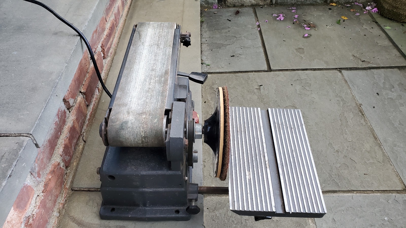 Vintage Sears Craftsman 113.226423 4″ belt & 6″ disc sander complete table works
