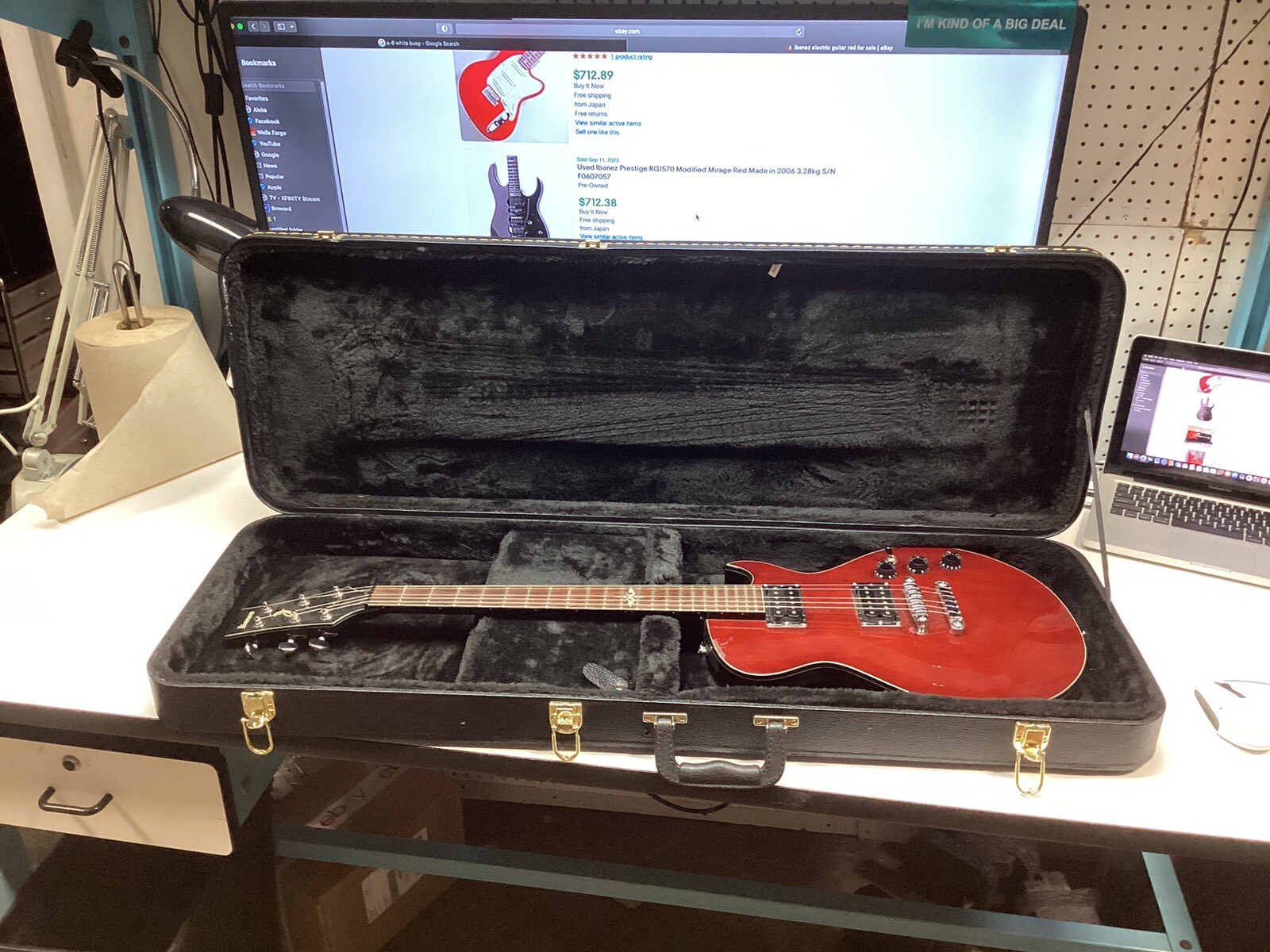 ALBANEZ ELECTRIC GUITAR Dark RED W CASE MUSIC CUSTOM BAND Sharp Bass Music Clean