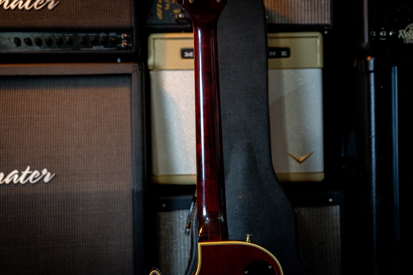 Gibson Les Paul Custom 1974 Wine Red 1st year 100% Original collectors piece.