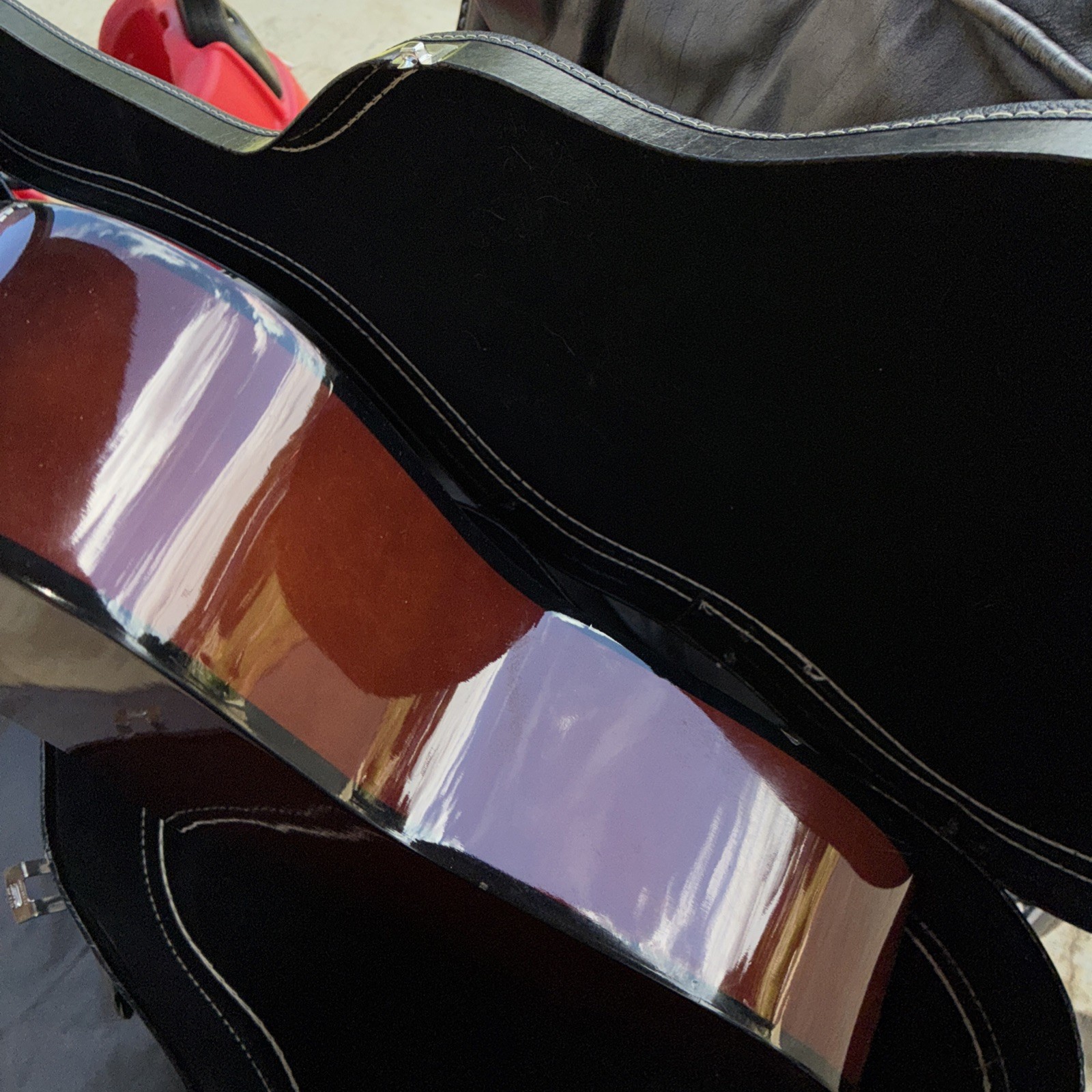 Excel Guitar By Dixon With 6 Strings And Case