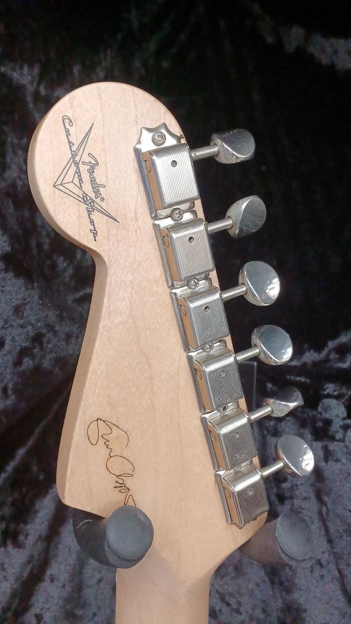 FENDER CUSTOM SHOP Eric Clapton Signature ST Used Electric Gutiar