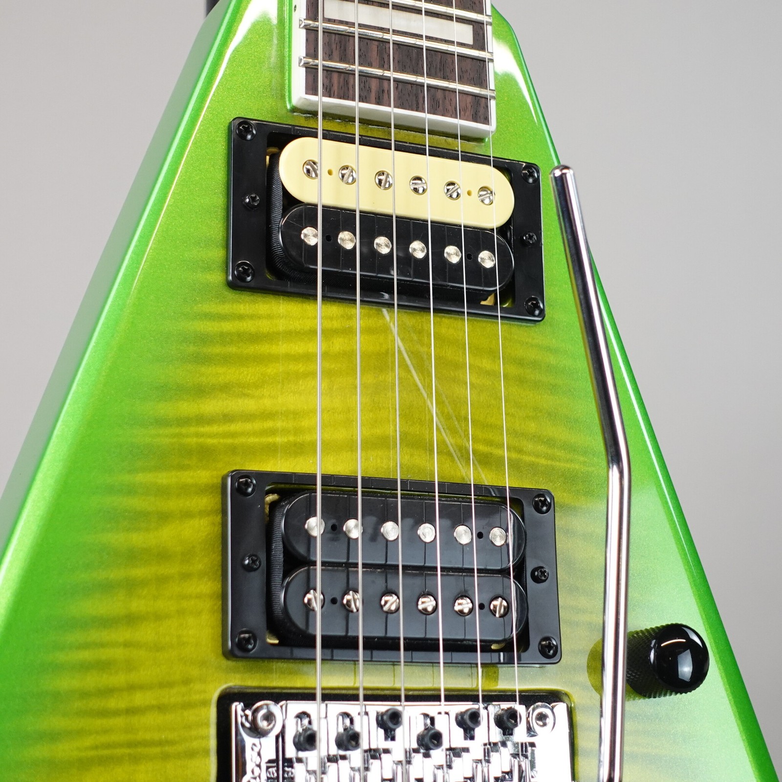 Jackson X Series Signature Scott Ian KVX King V W/Case – Baldini (Used)