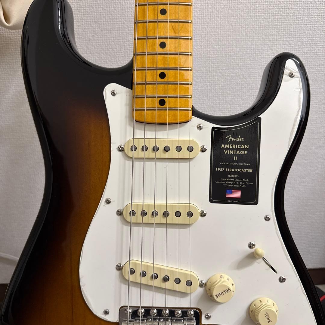 Fender American Vintage II 1957 Stratocaster, Hard Case, Trem Arm, Used