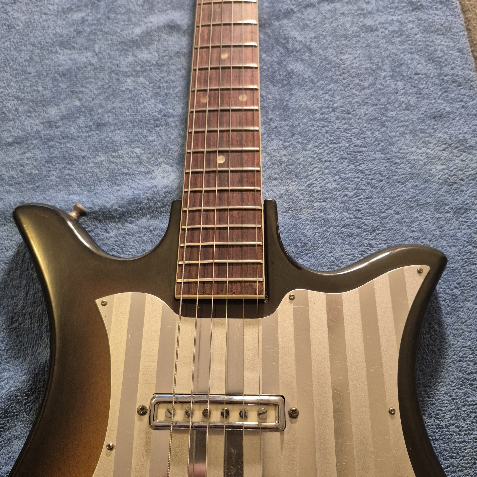 Vintage Teisco Decca Electric Guitar Mid 60’s Made In Japan Tulip Model DMI 201