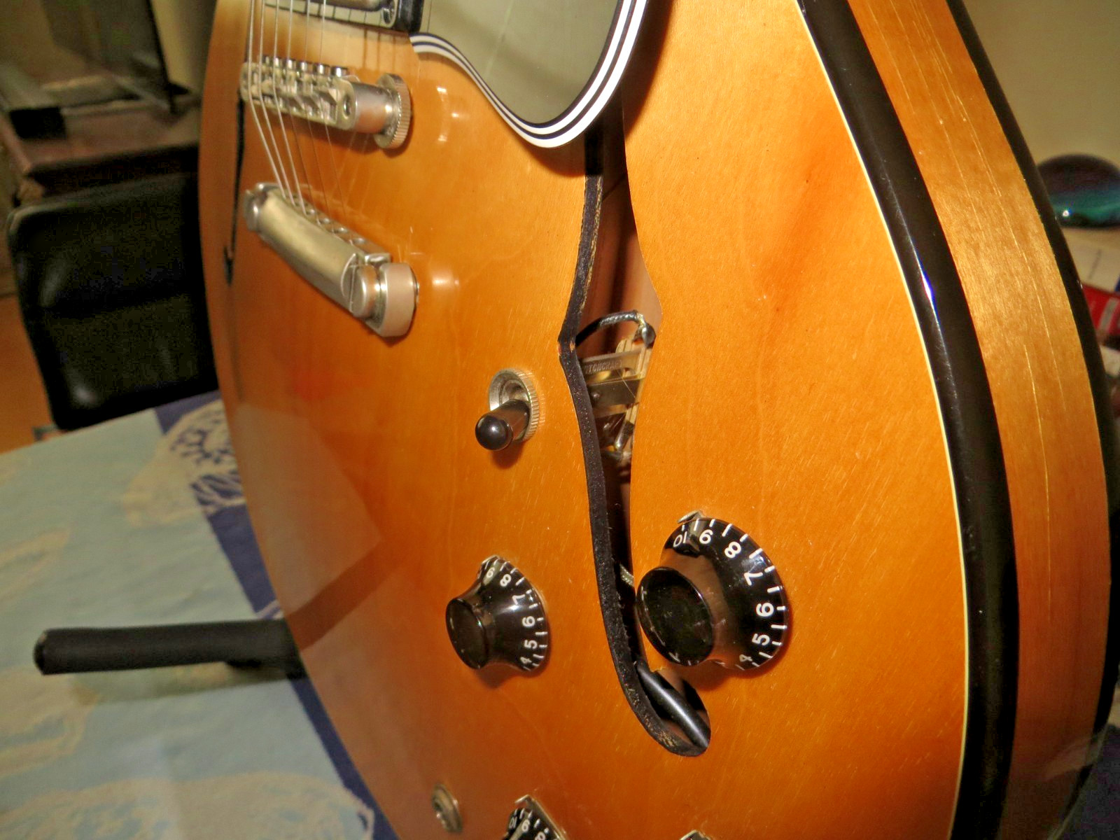 COLLECTOR’S GRADE 1999 Gibson ES-335 – FLAWLESS Natural Finish Semi-hollow ES335