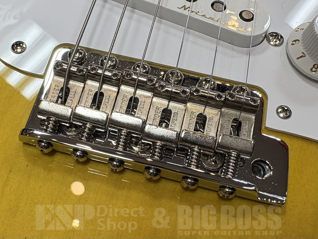 Fender Custom Shop Eric Clapton Signature Stratocaster Nos/2 Color Sunburst Safe