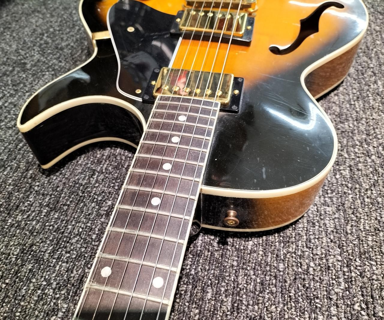 GIBSON Howard Roberts Fusion Used Electric Gutiar