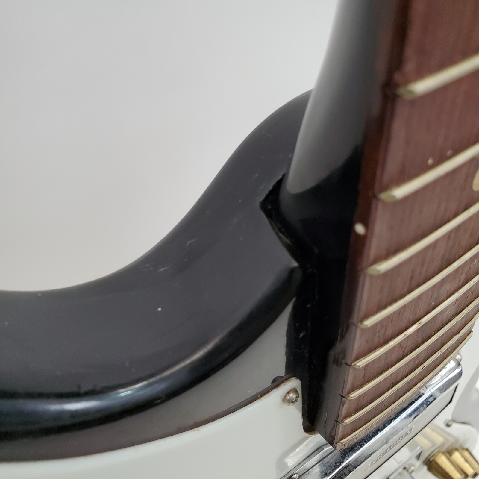 Vintage (60’s) MIJ Victoria Zen-on Electric Guitar w/Unique Single Coil PUP’s