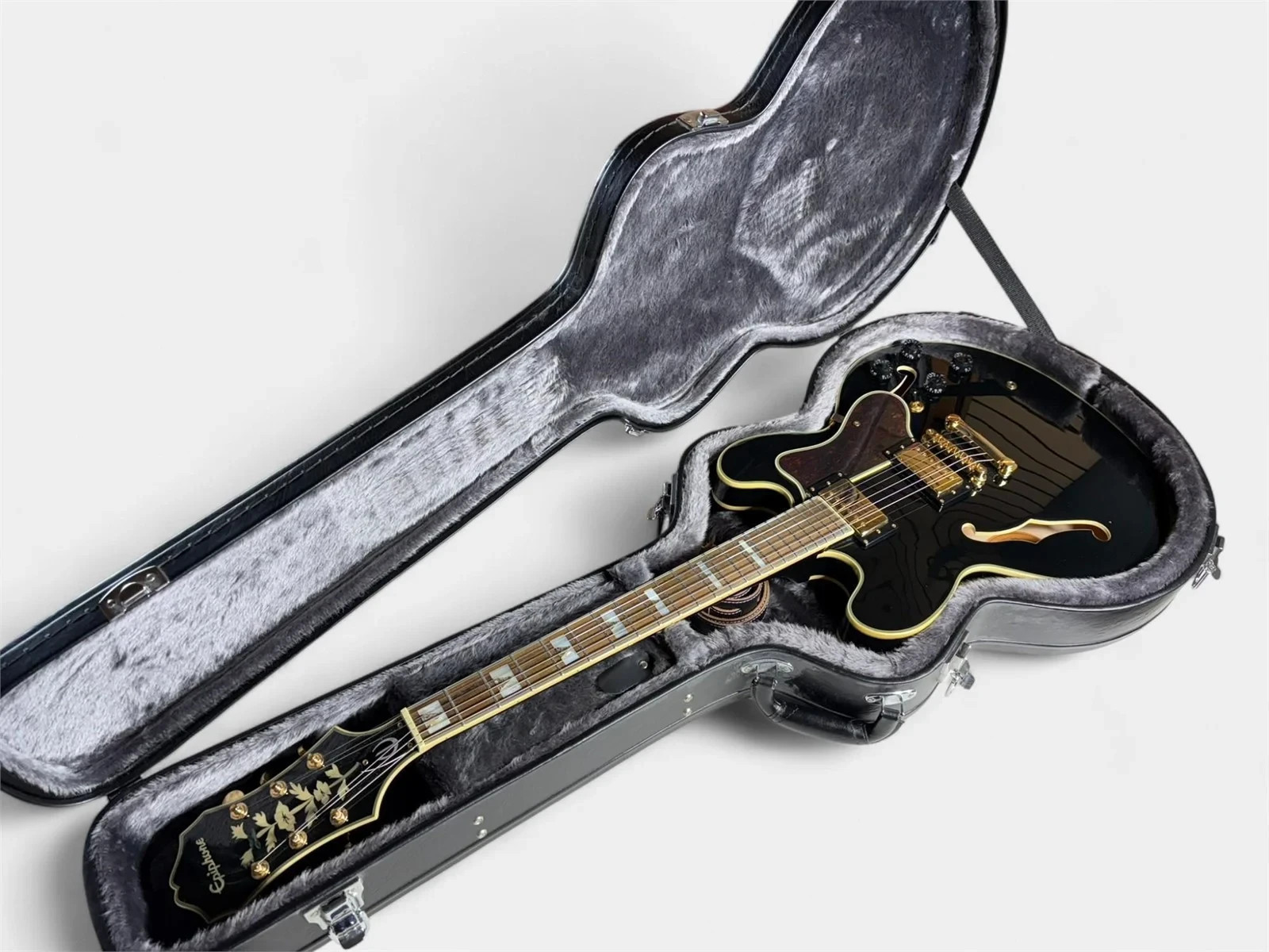 Epiphone Sheraton II Ebony Hollow Body Guitar + Hard Shell Case – Mint