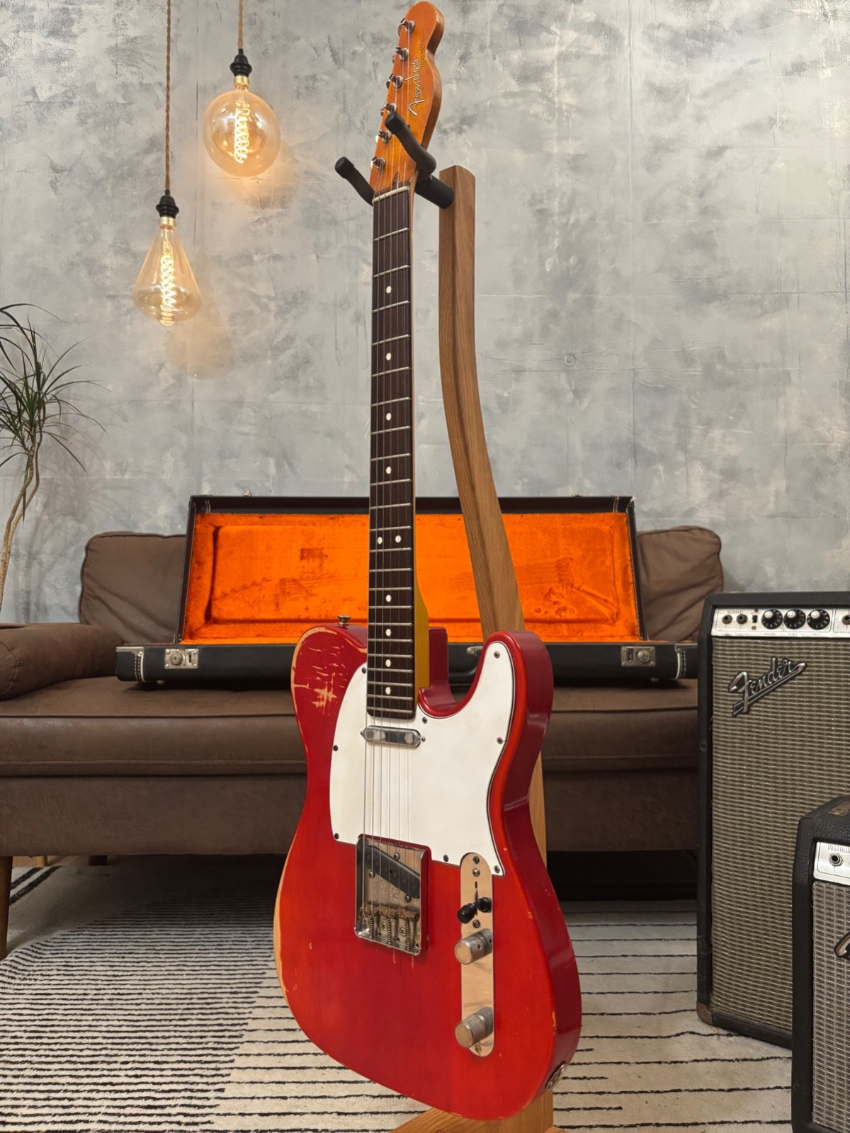 Fender Telecaster 1963 Rare Limited Run Trans Red Model Feather light at 7.4LB