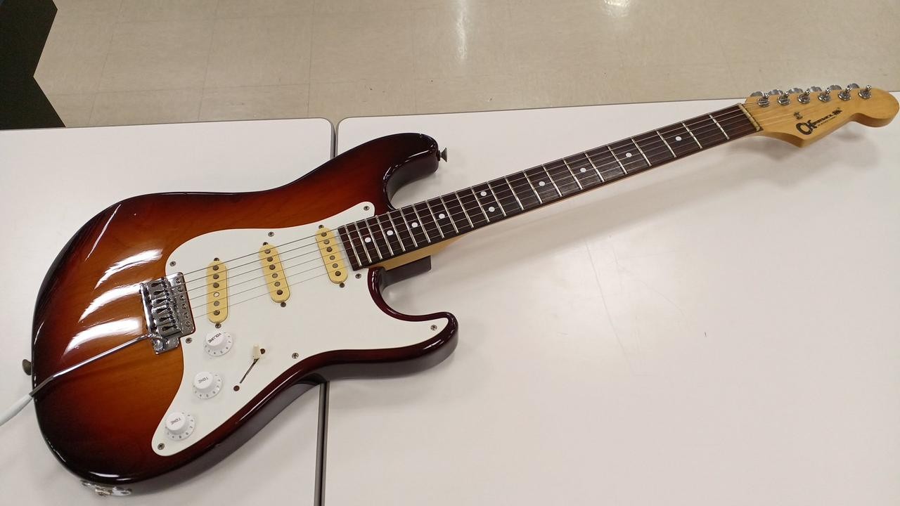 Charvel CST-050 Sunburst Made in Japan ST Type Electric Guitar W/Gig Bag Arm