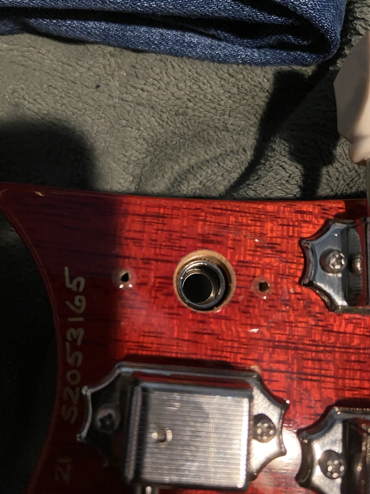 electric guitar