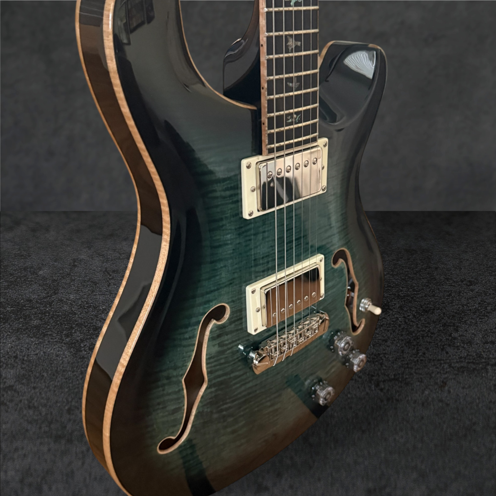 PRS SE Hollowbody II Piezo Electric Guitar – Peacock Blue