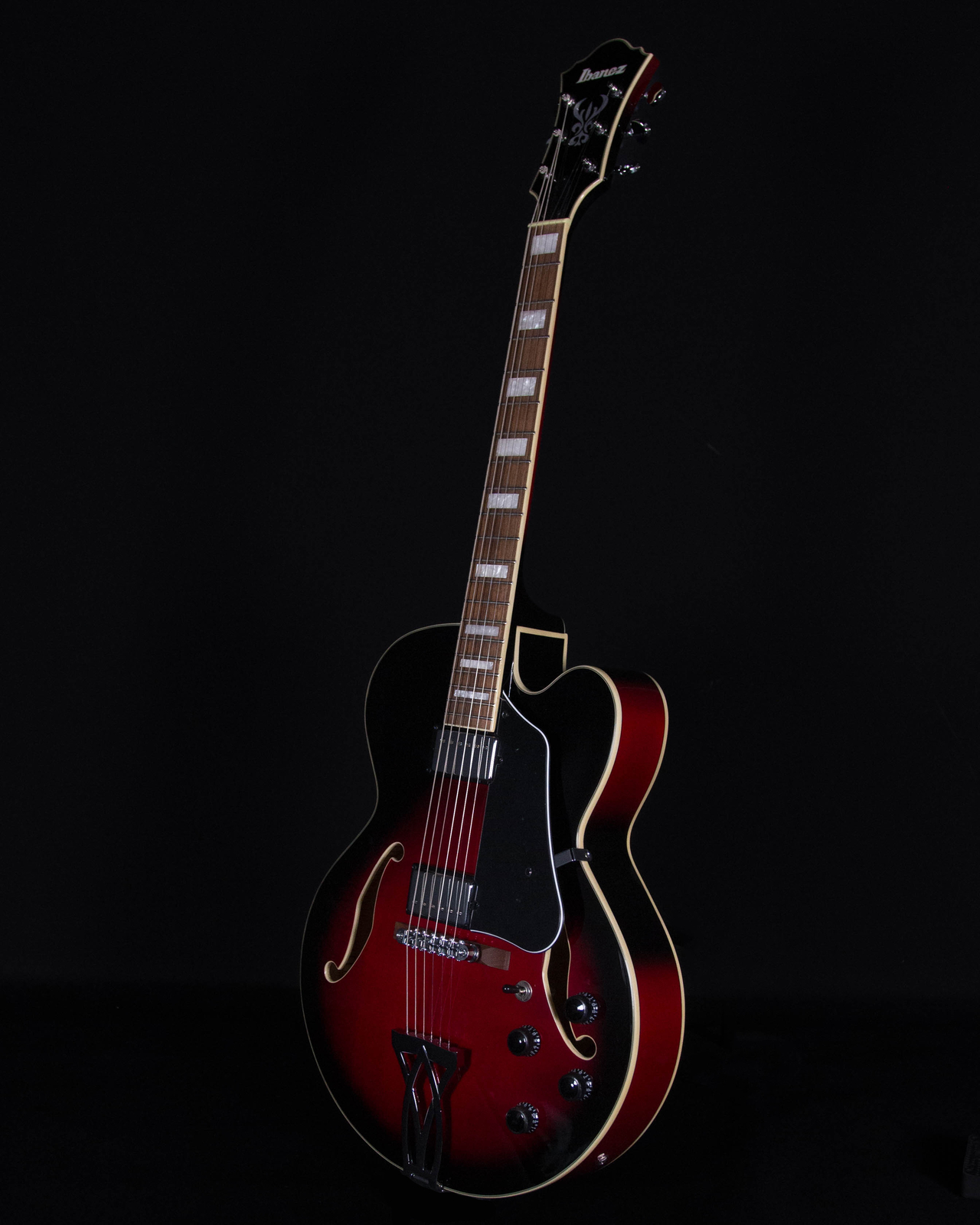 Ibanez AF75, Transparent Red
