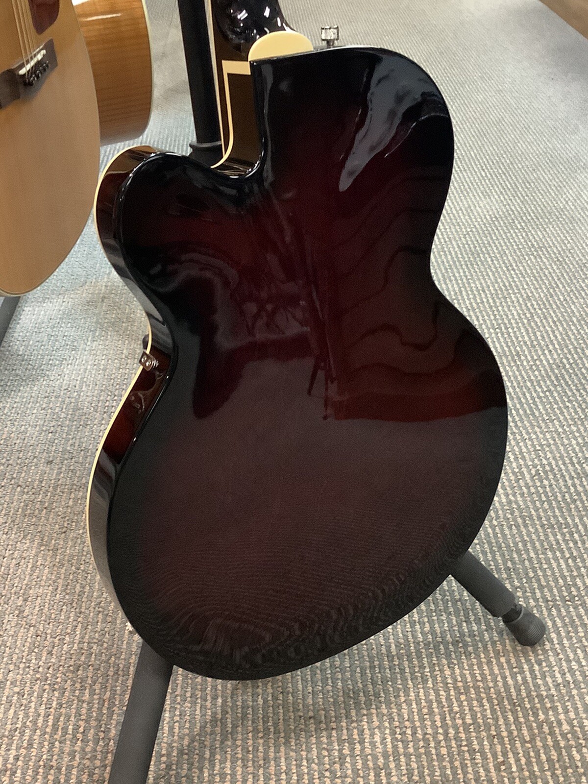 Gretsch G6119T-62 Tennesse Rose