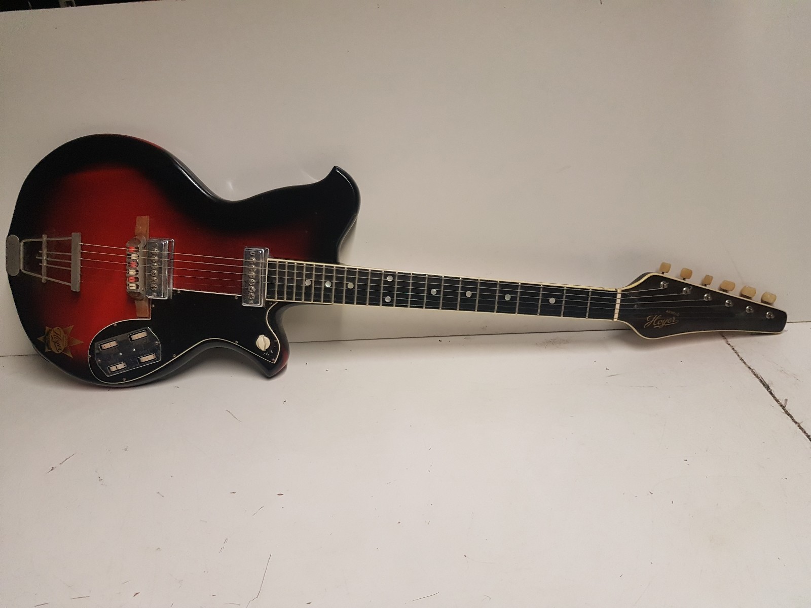 1962 HOYER ELECTRIC GUITAR – FIRST MODEL EVER MADE
