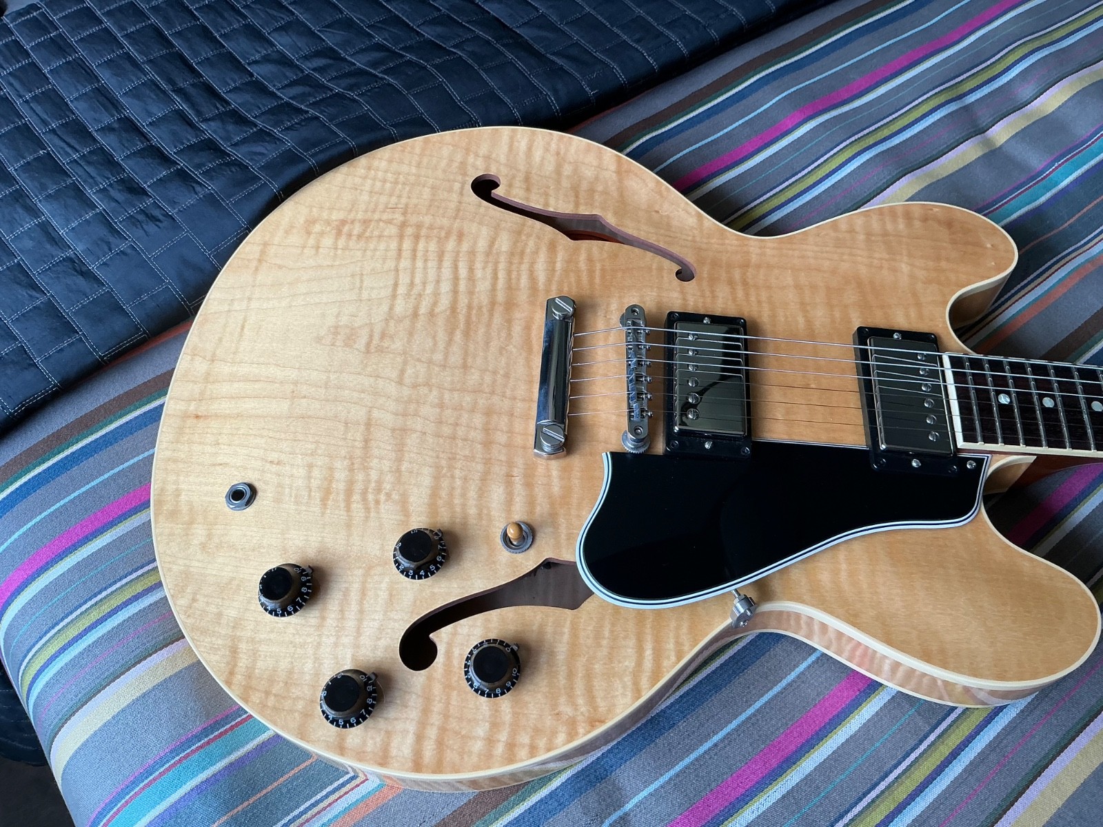 Gibson Custom Shop ES-335 ‘59 Reissue Flamed Top – Mint